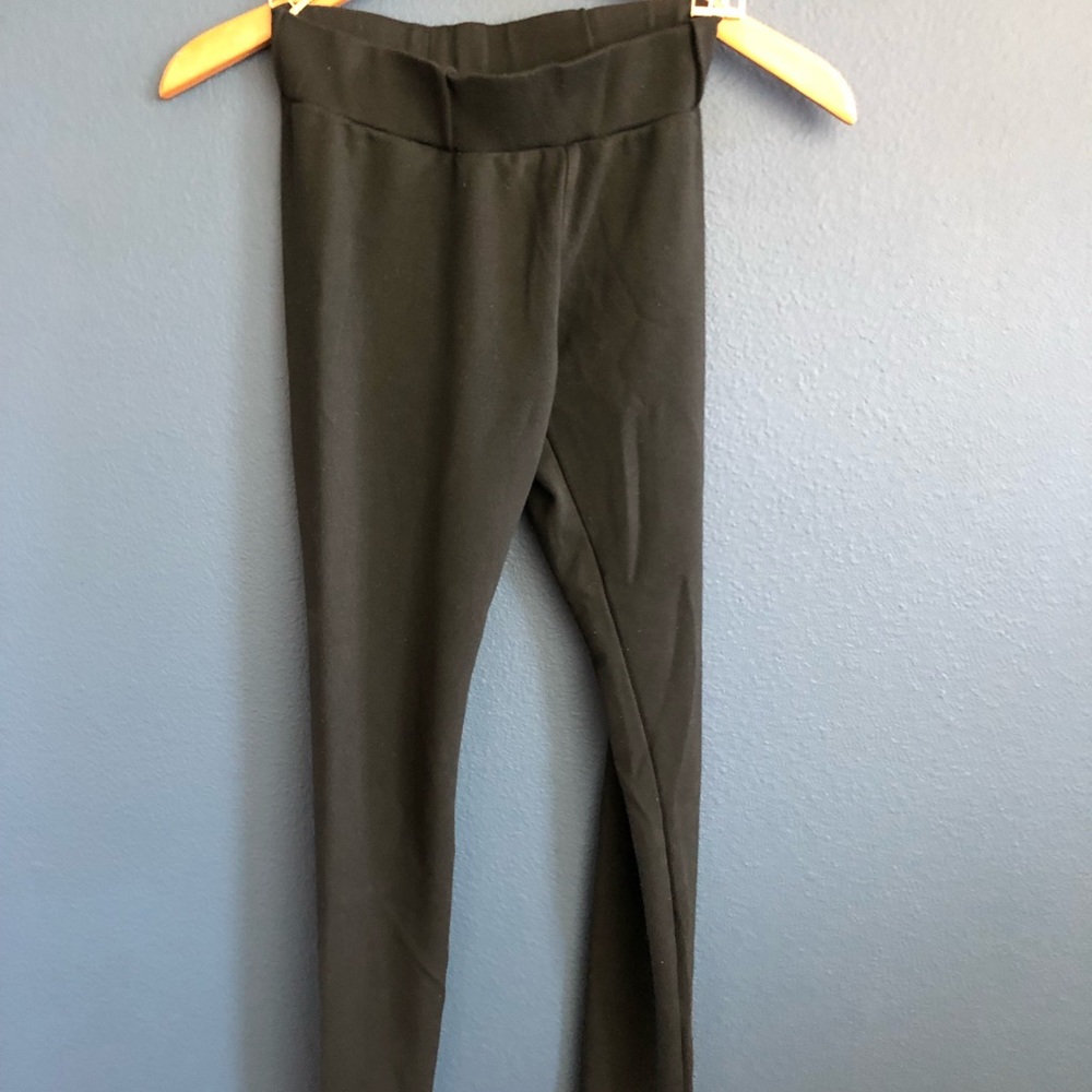 Lou & Grey Black Leggings